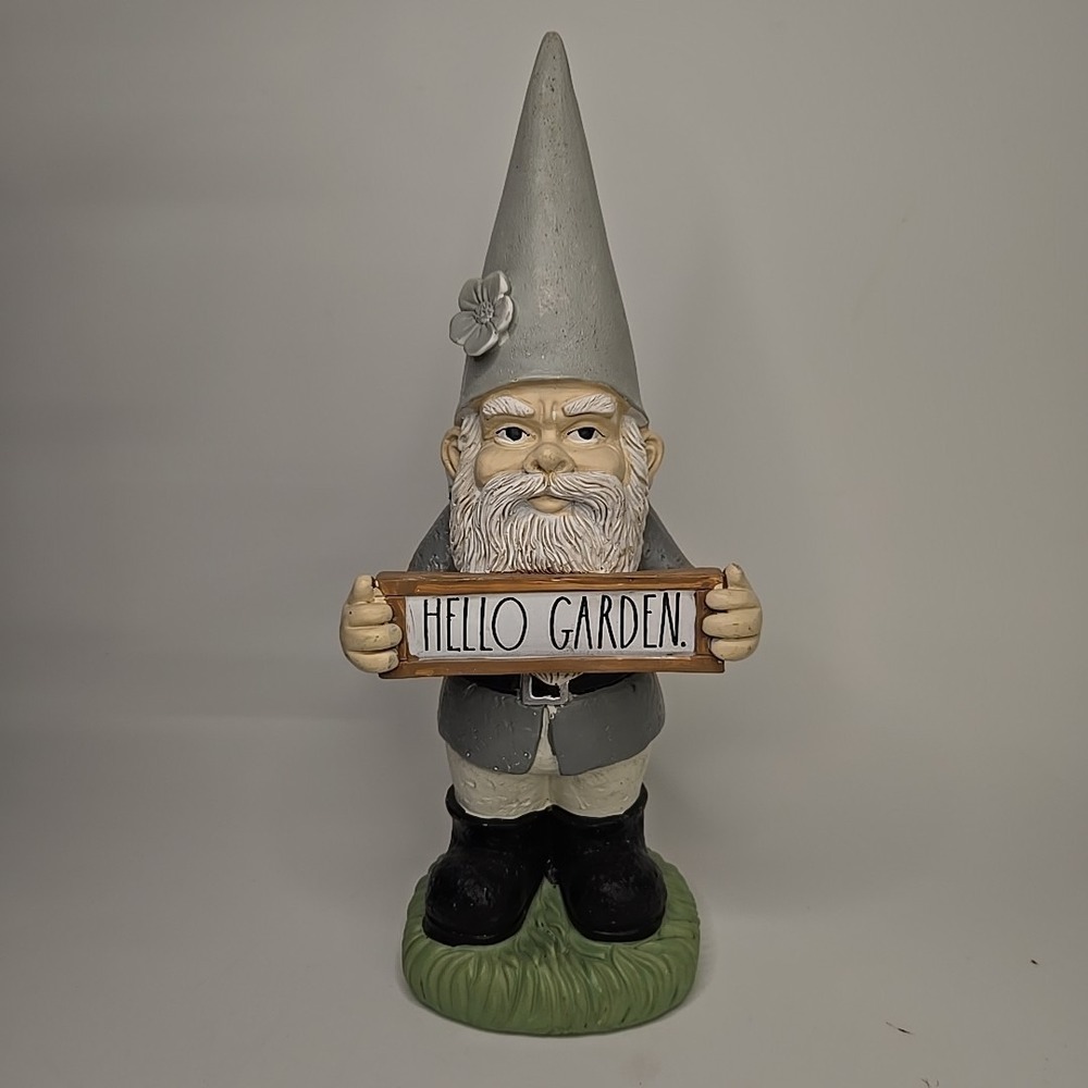 Garden Gnome "Hello Garden" Resin 15"‎